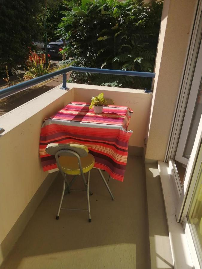 Kievaille Apartment Плезир Екстериор снимка
